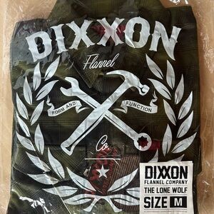 Dixxon Flannel “The Lone Wolf” Mens Medium long sleeve